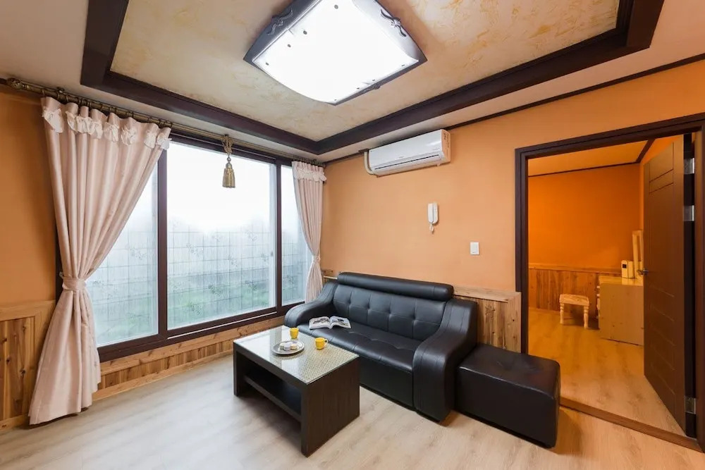 Namchon Full House