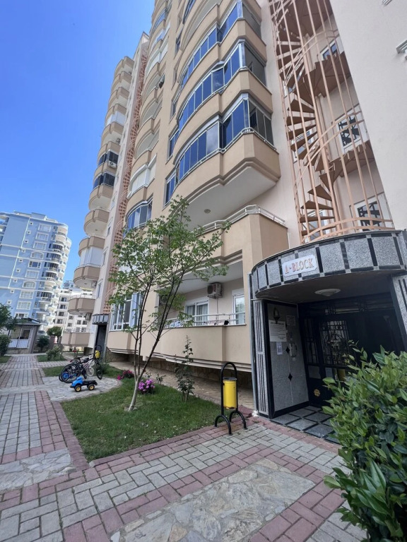 Luxury 2 Bedroom With Pool 300 Meters to the sea