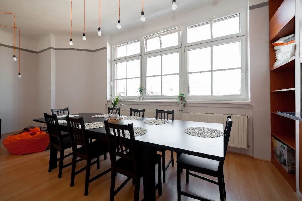 Astoria Central Apartments