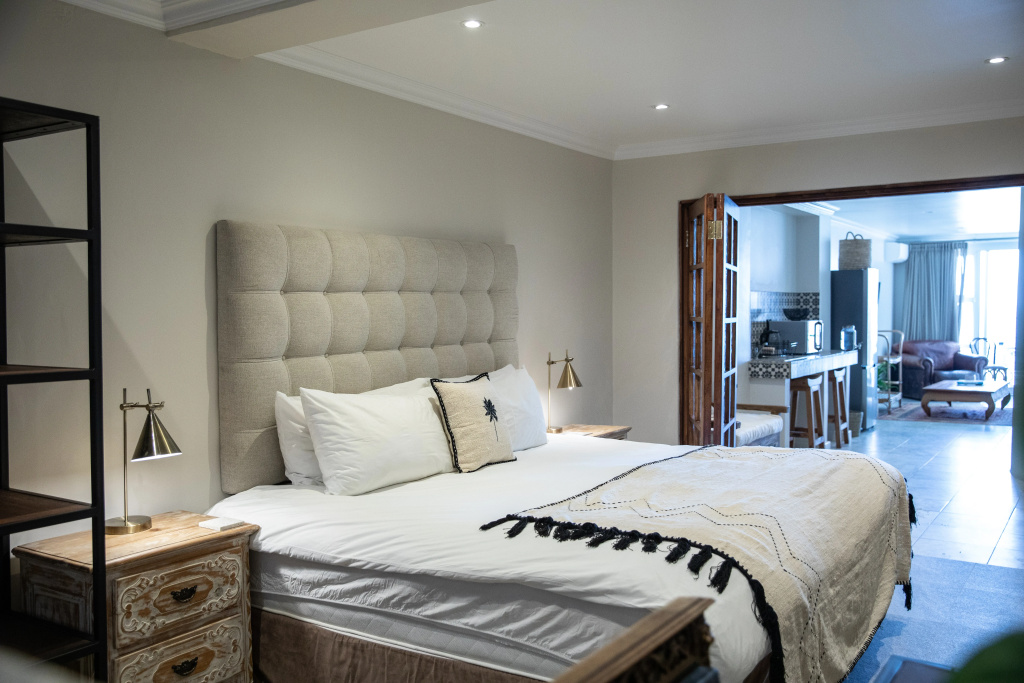 Sea Castle Hotel Camps Bay