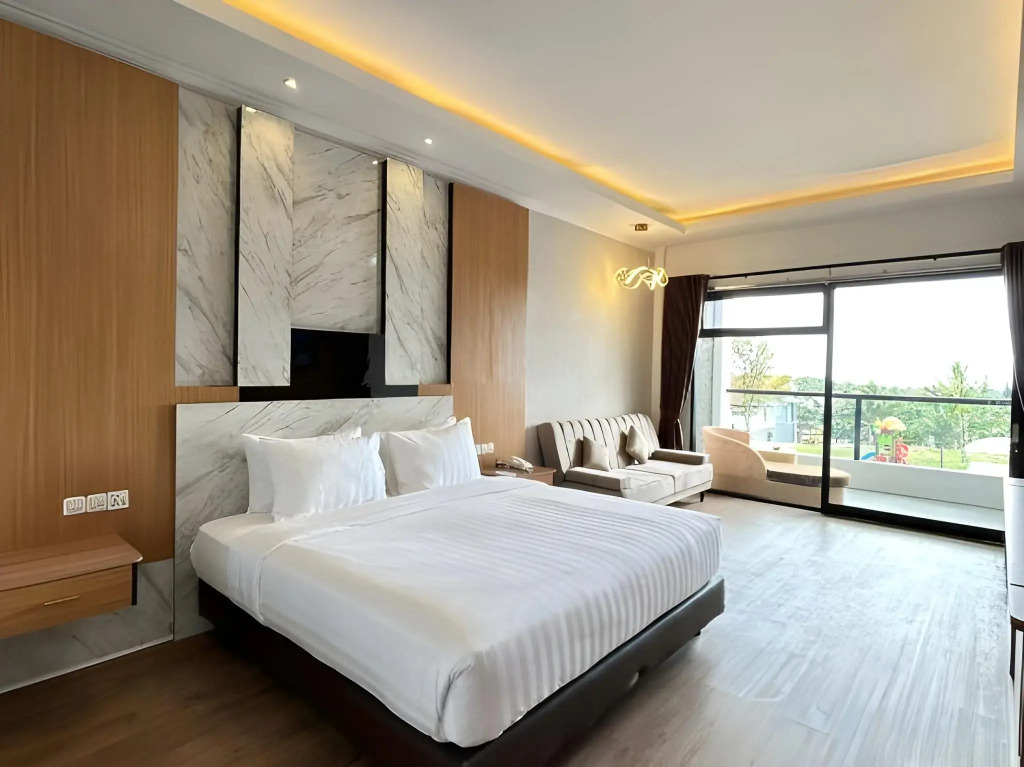Grand Harvest Resort and Villas