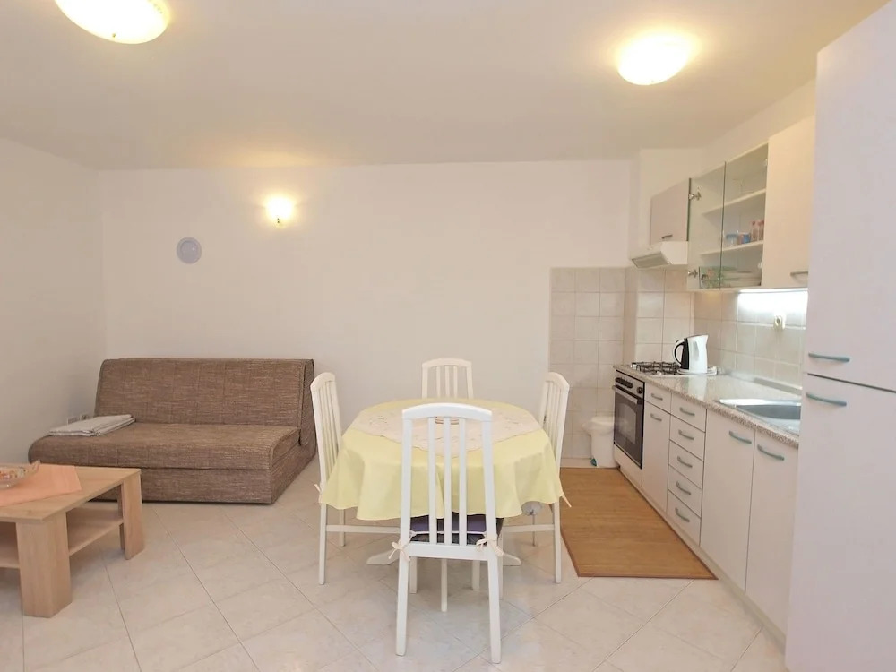 Apartment 1457