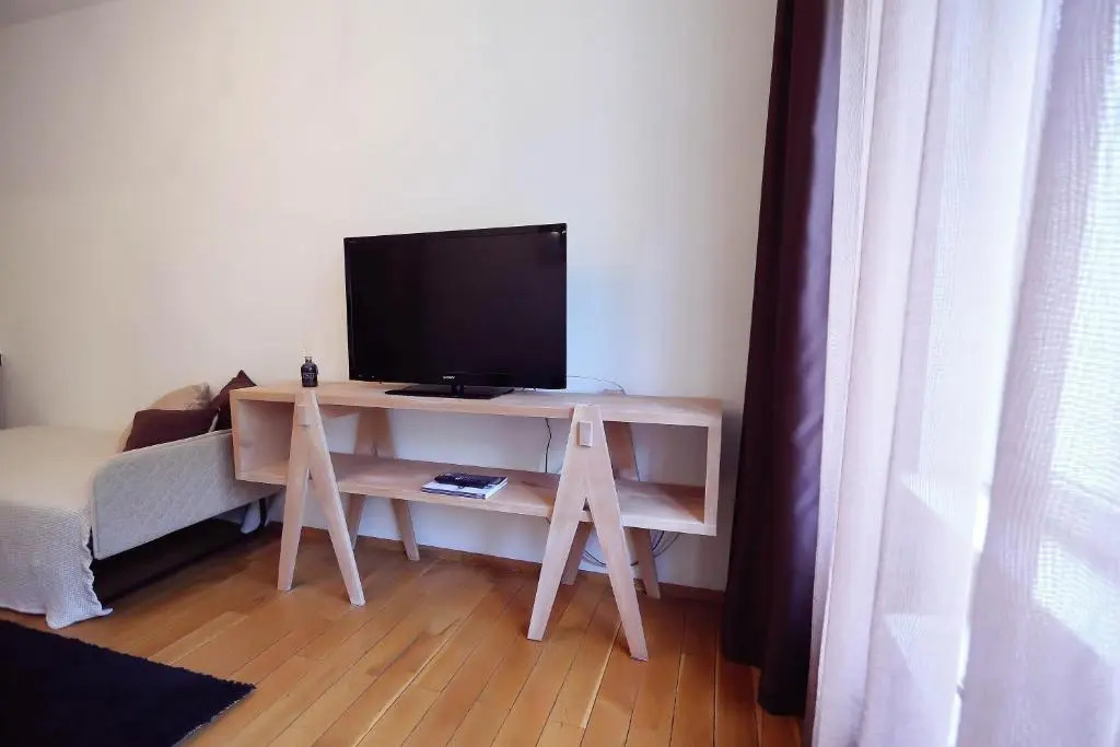 Living In Aparthotel