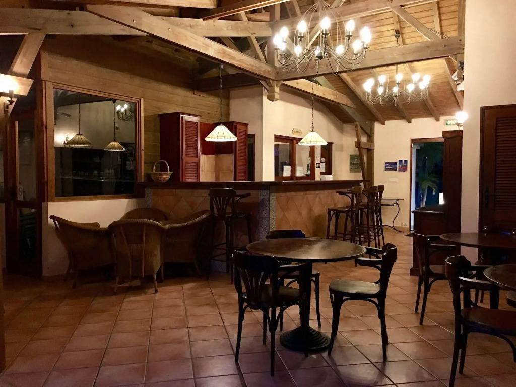 Résidence Le Vallon Guadeloupe Parc Piscine Appartements & Studios