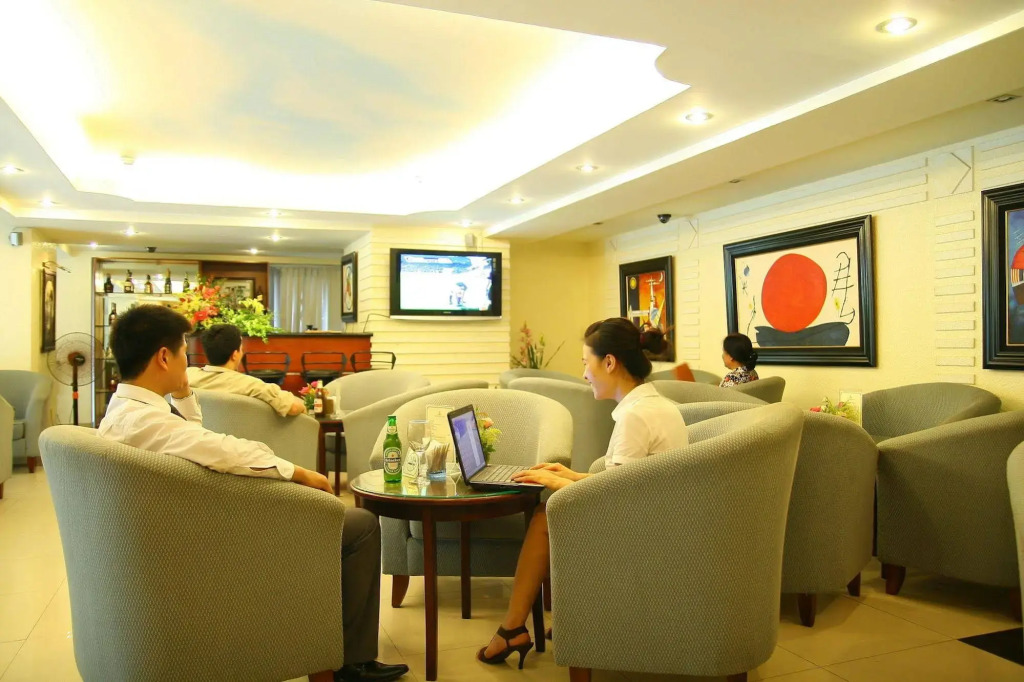 Danly Hotel