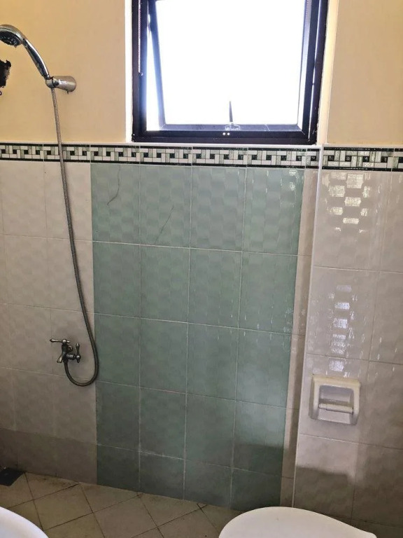 Rey-Alexandria Suites Annex