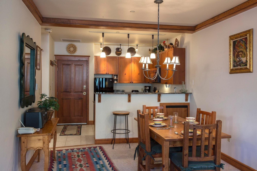Palmyra - 1 Bedroom Condo #4g - Llh 58146
