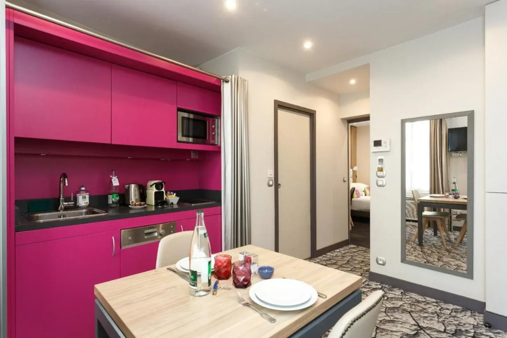 Serotel Suites Opera