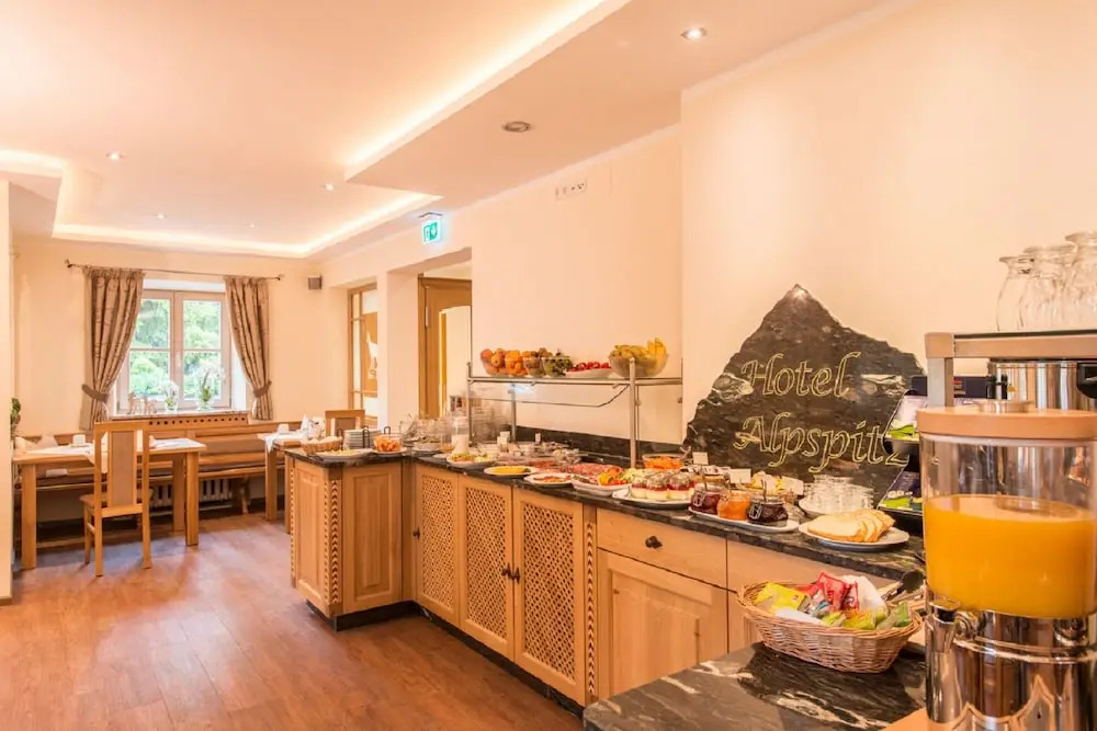 Hotel Alpspitz B&B