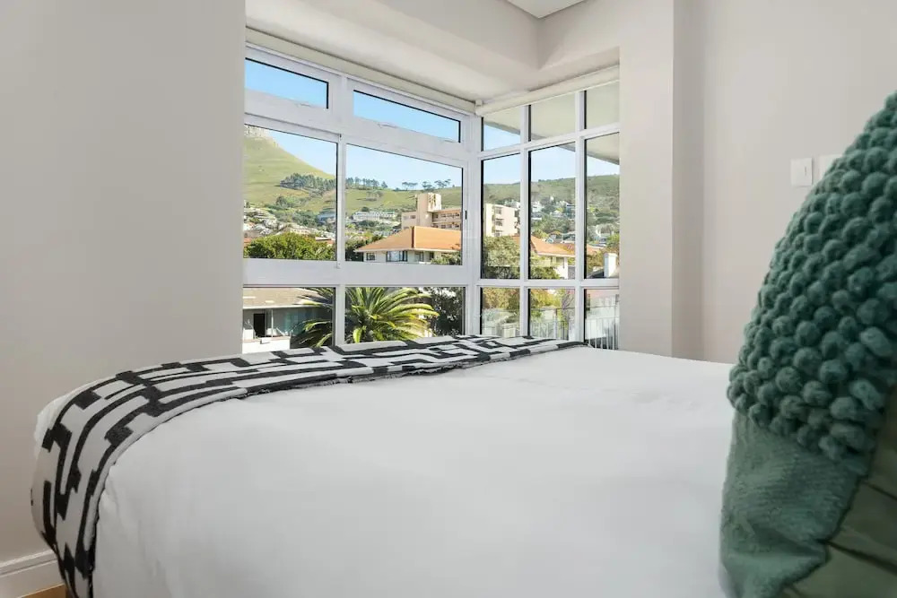 Varsam Court 15