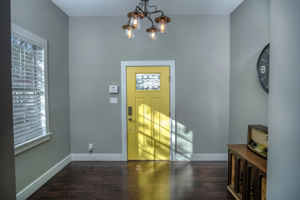 Southtown Classic 3BR/2BA mins from Downtown