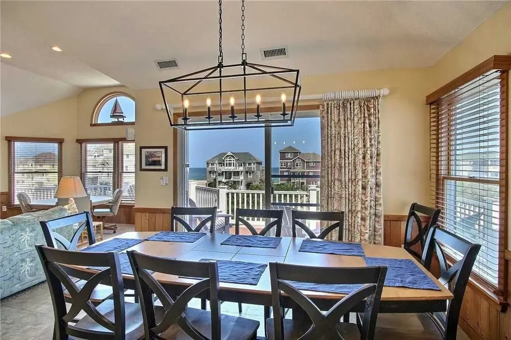 Surfs Inn #35 5 6 Br Home