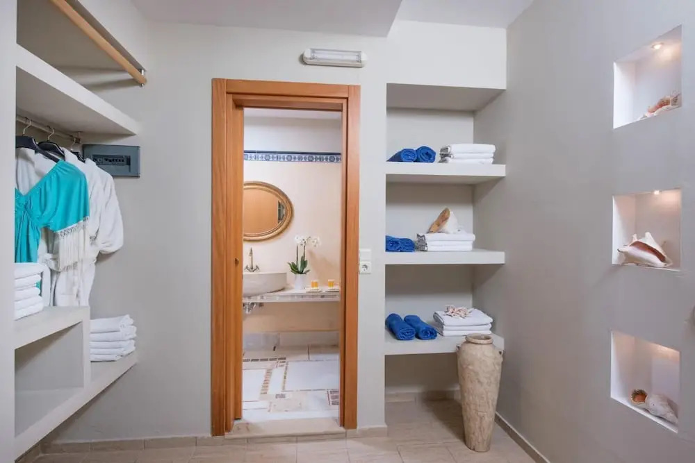 Parthenis Beach, Suites by the Sea