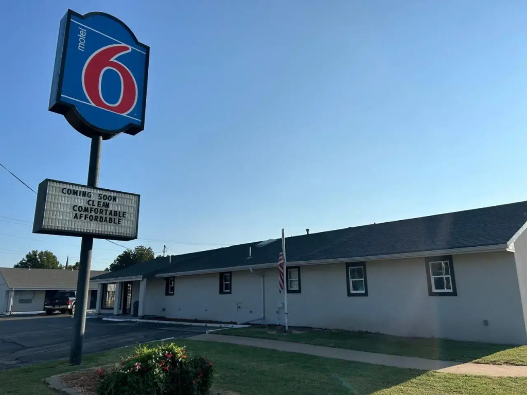 Executive Inn