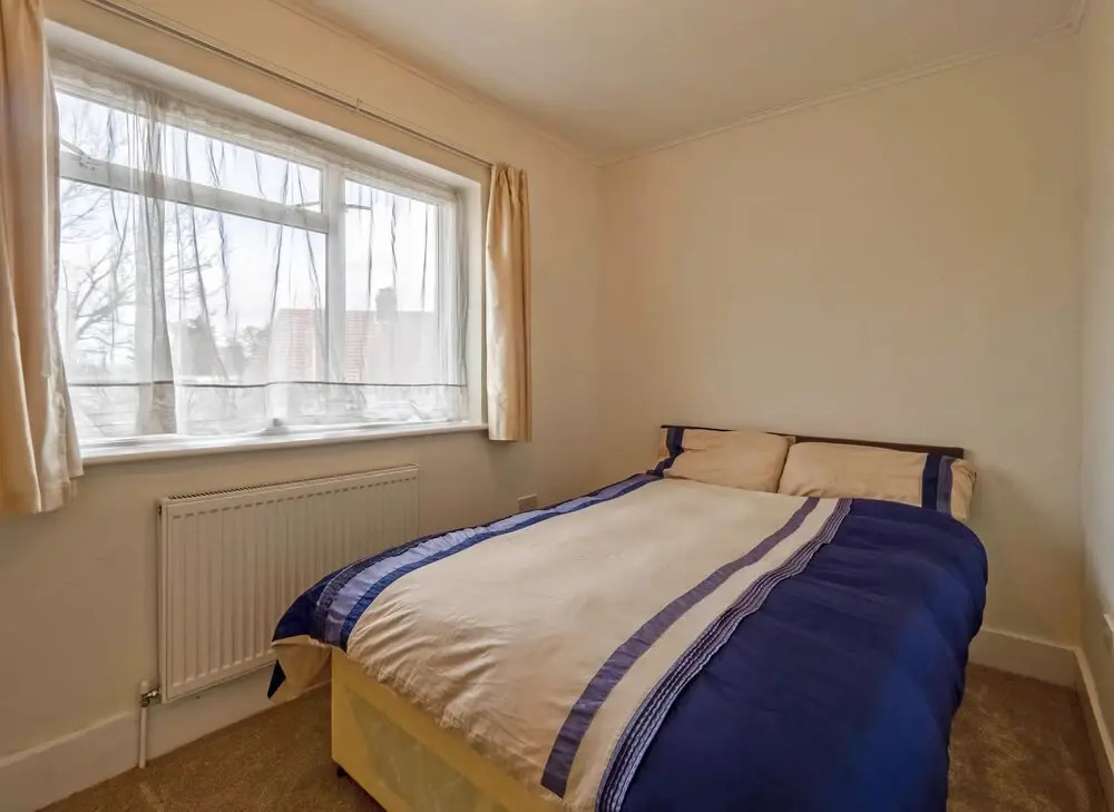 2 Bedroom Apt in Residential Locality