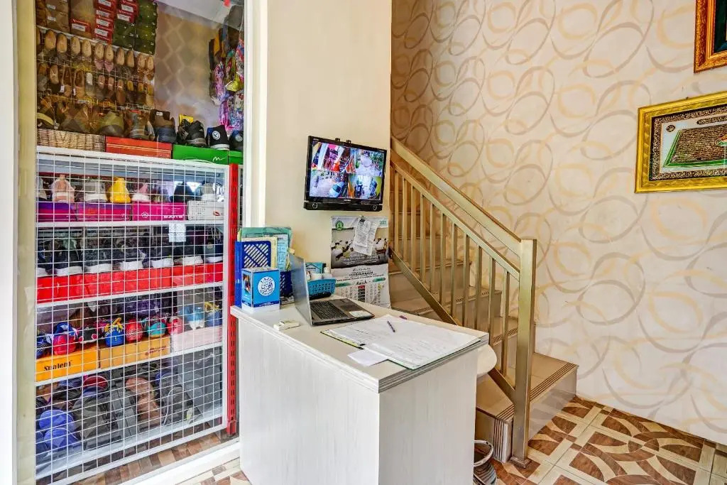 Lancar Homestay Syariah near BNS Mitra RedDoorz