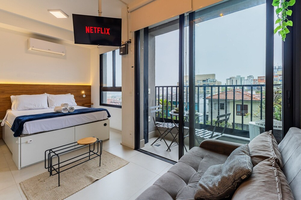 Studios Vila Madalena com Ar condicionado | Delfhy
