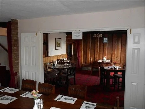 Unicorn Inn