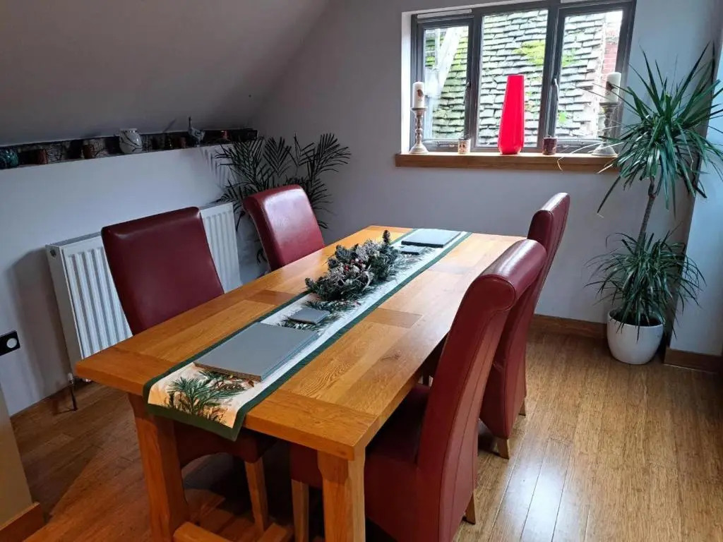 Riverside 2 bed apartment Bewdley Worcestershire