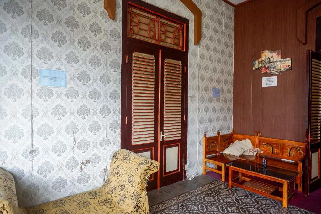 RedDoorz At Golden Inn Tugu Yogyakarta
