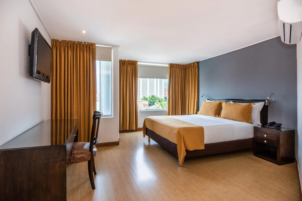 Hotel Egina Medellin