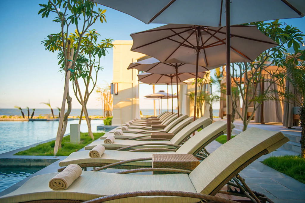 FLC Luxury Resort Samson