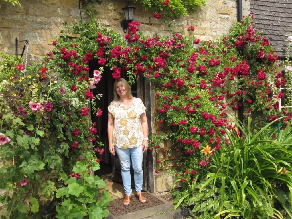 Guiting Guest House