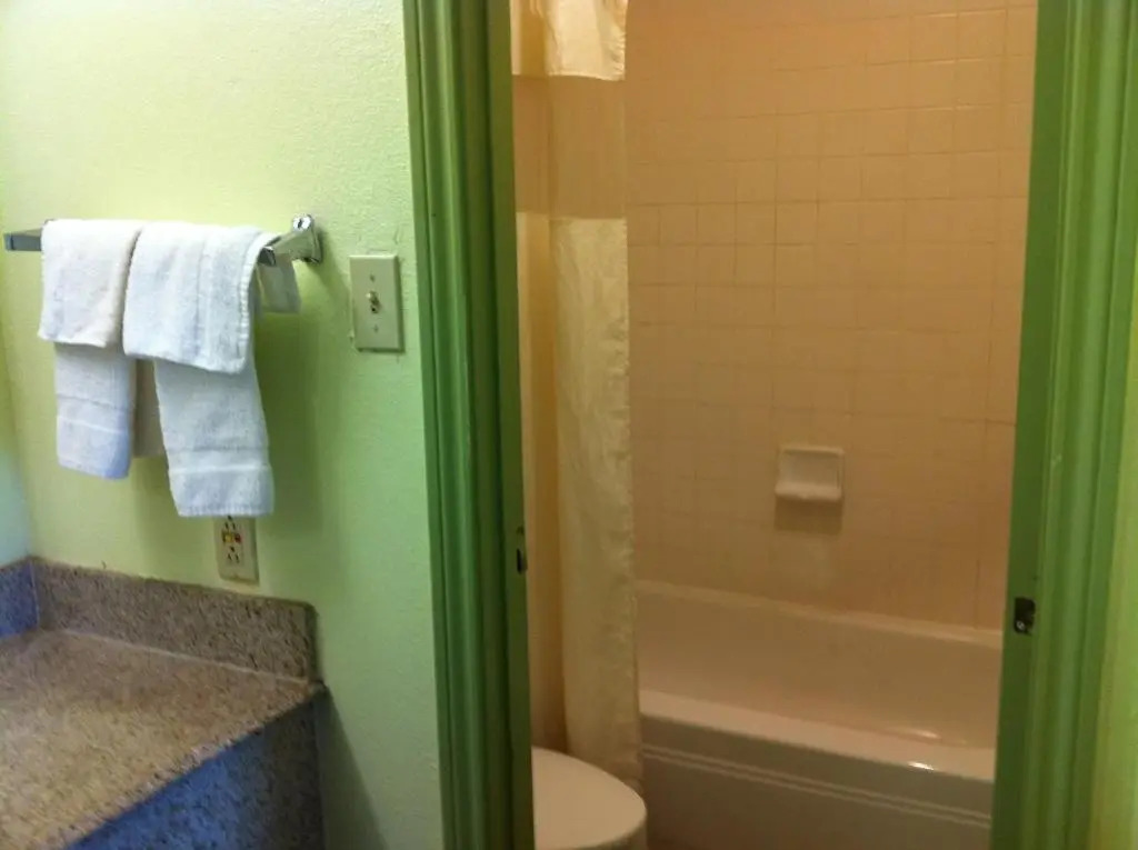 Victorian Inn Midland