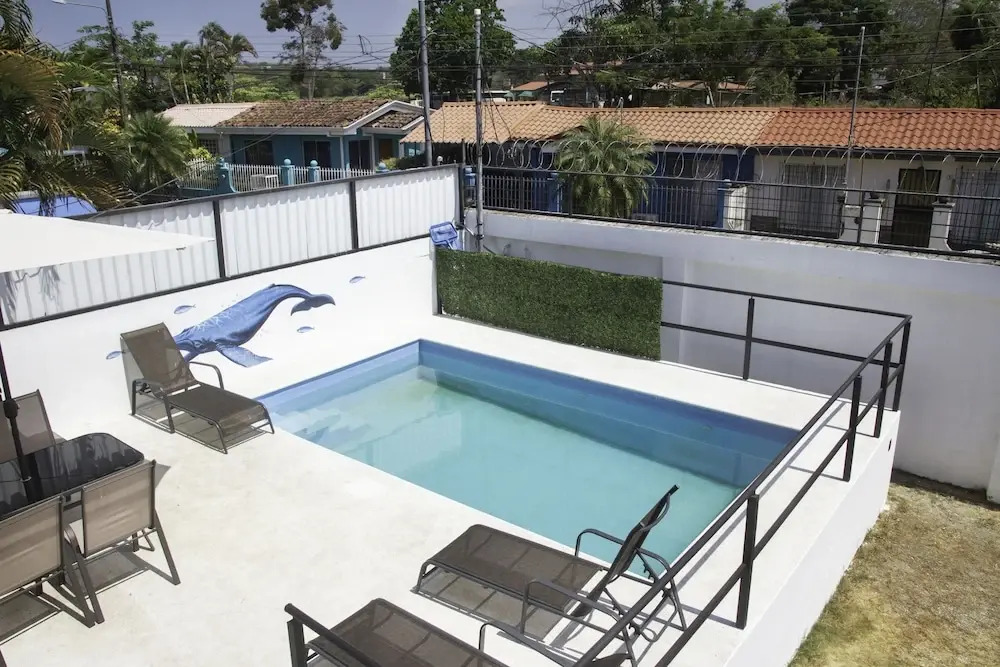 Js -14b 6 Bedroom Home