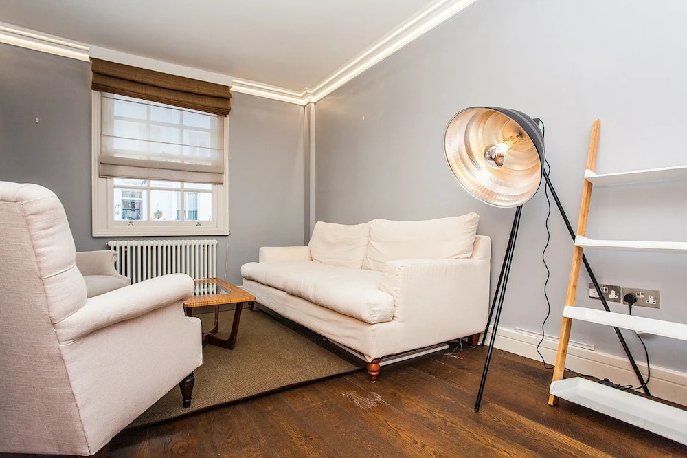 Stunning Central 3 Bed House in Amazing Location