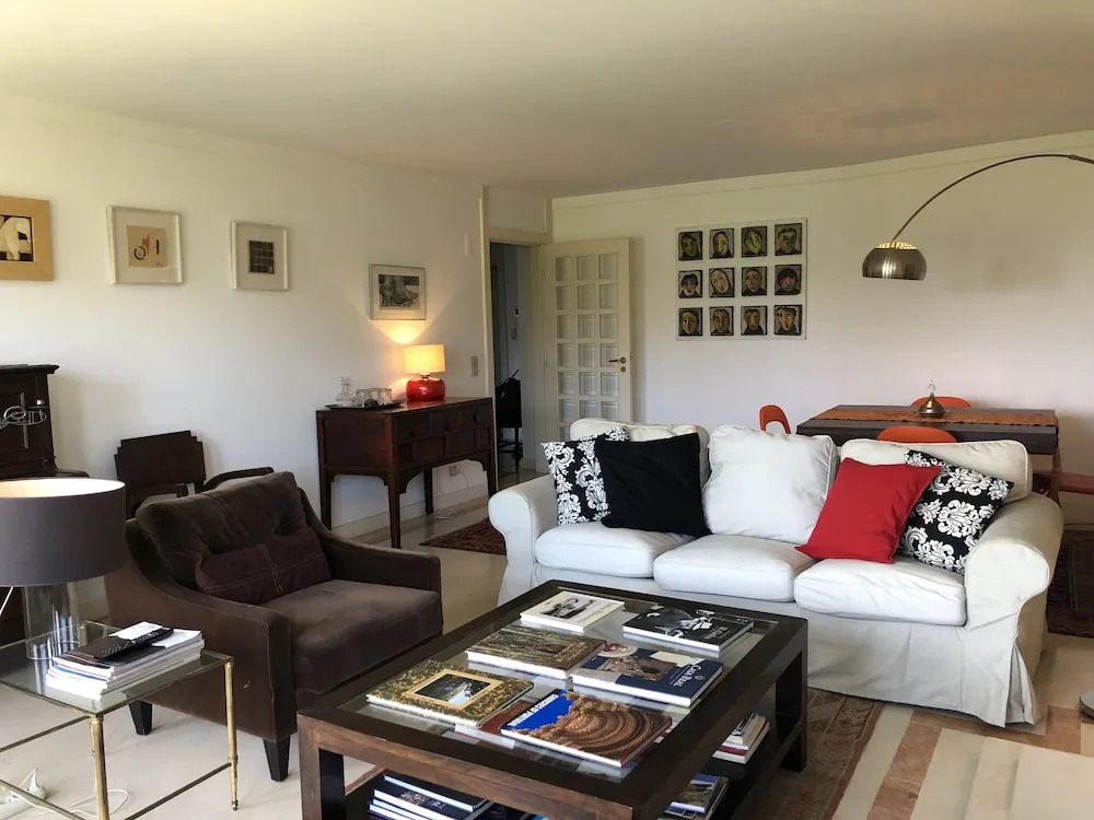 Lisbon Luxe Spacious Flat