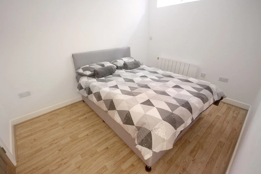 James House Apartments