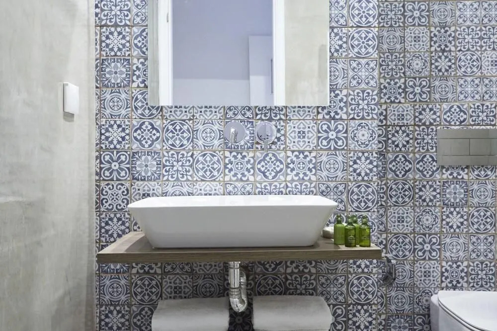 Luxury n Chic Athens Museum Apt