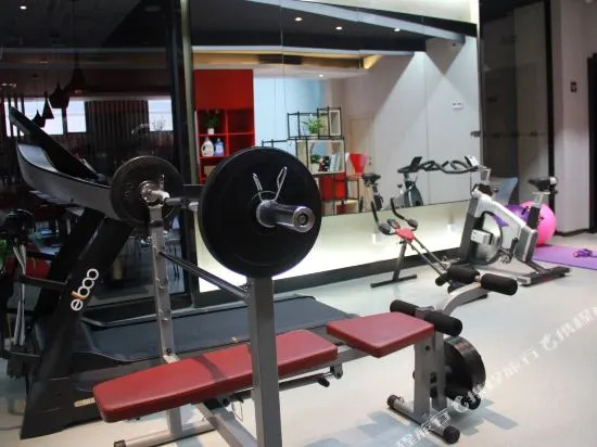 Ibis Hotel (Zhoukou Normal University Wenchang Wanda Plaza Branch)