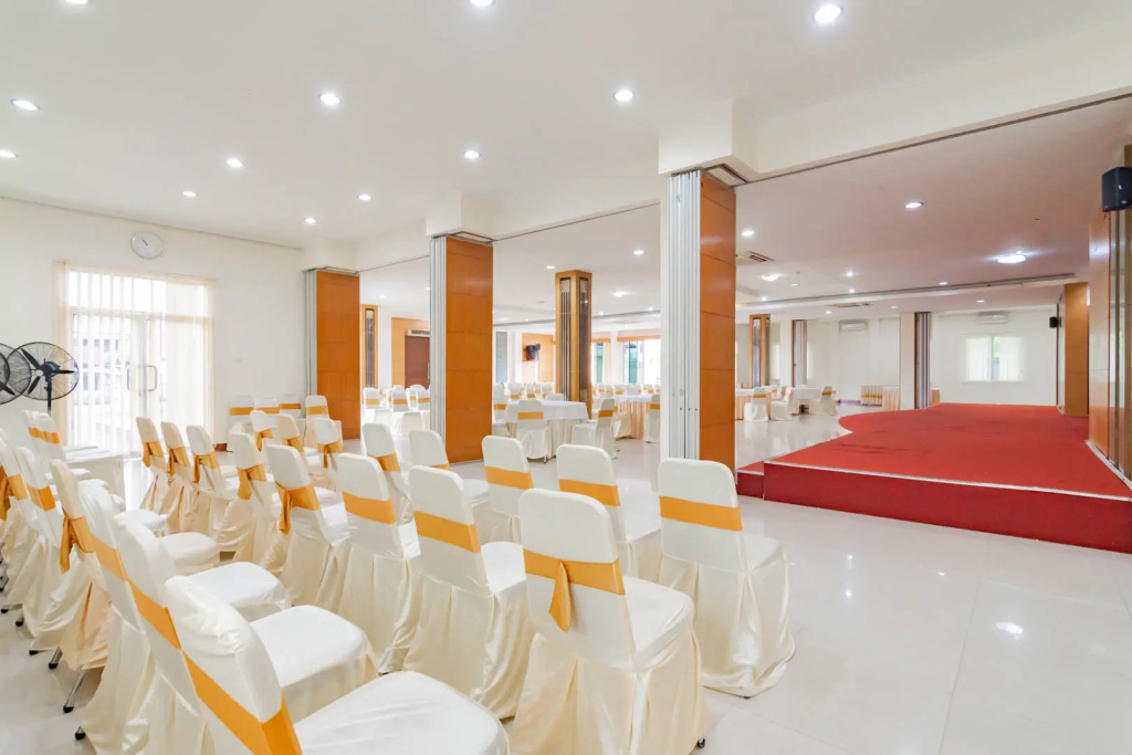 Urbanview Hotel Syariah Dapen Pontianak by RedDoorz