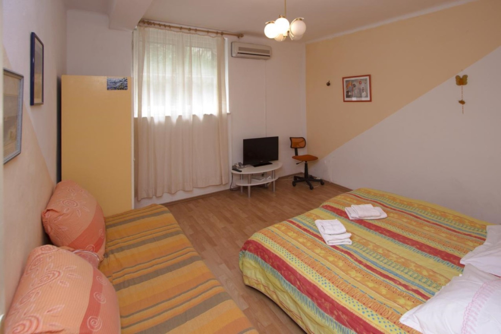 Apartment Brane - great location & garden terrace: A1 Split, Riviera Split