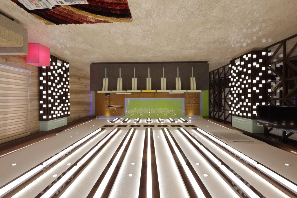 HOTEL THE LOTUS PARK