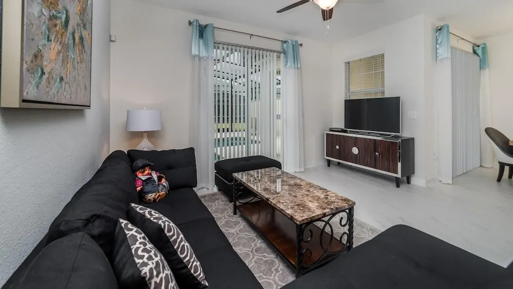 9037 Dogleg Drive