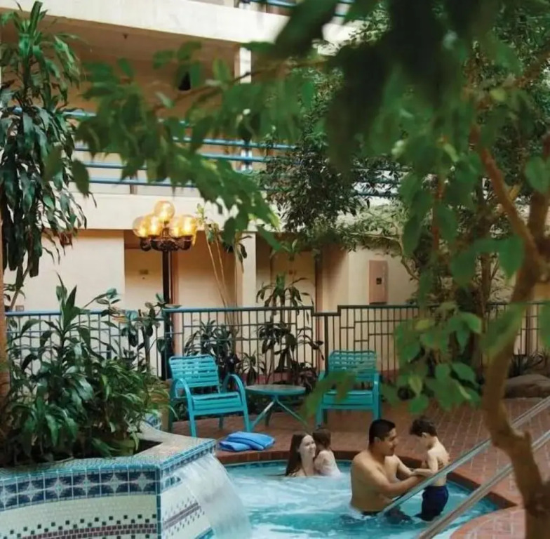 Canyon Plaza Premier Studios and Apts