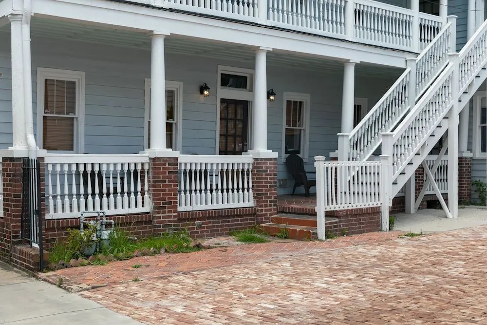 Downtown Home Centrally Located