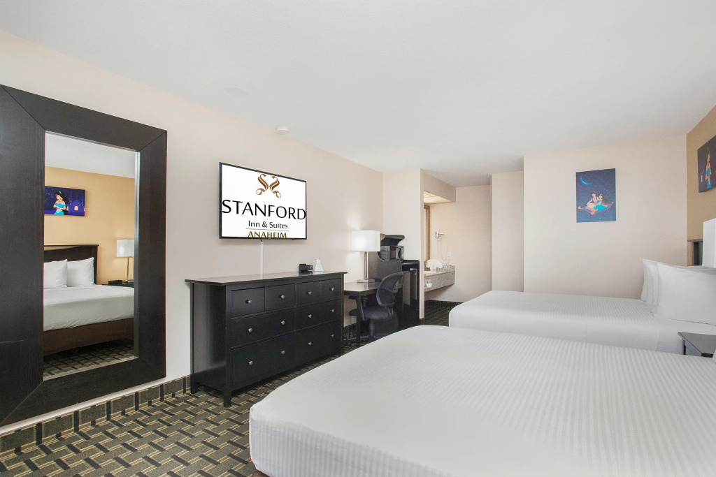 Stanford Inn & Suites Anaheim