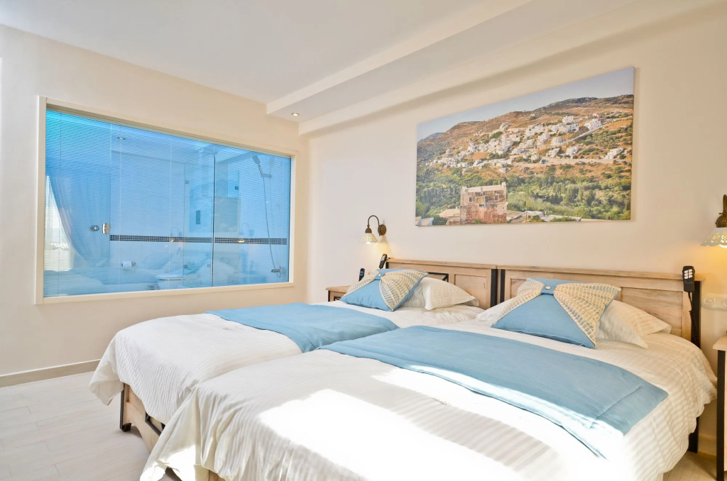 Naxos Island Hotel