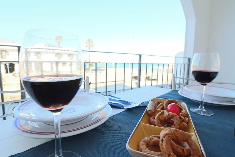 Casa Vanessa Modern one-bedroom apartment with sea view in central Otranto