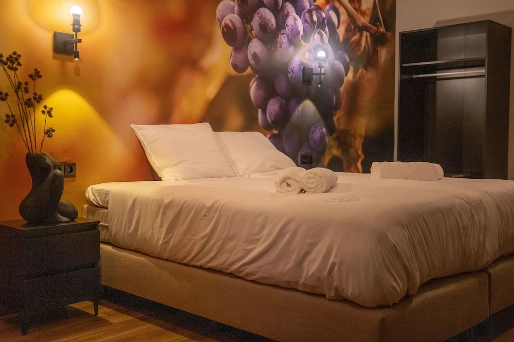 Hotel Four