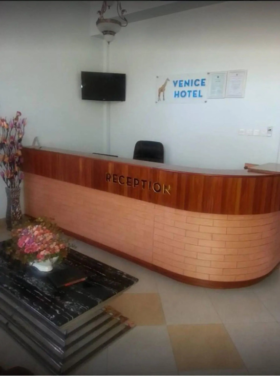Venice Hotel