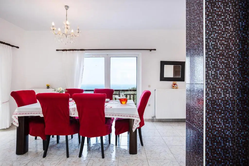 Ekaterini Vip Villa