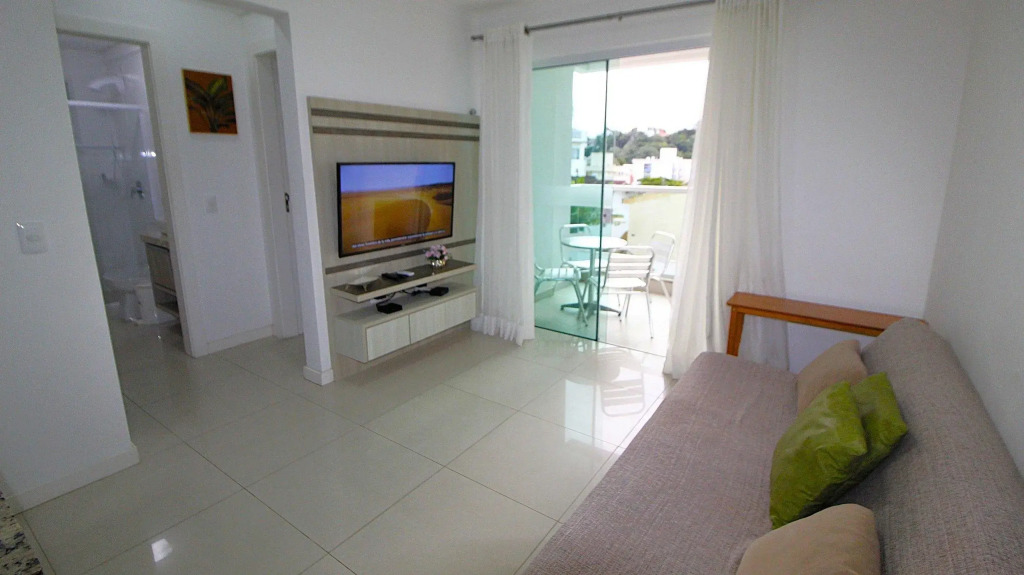 1041 - Apartamento na Praia de Bombinhas para locação - Residencial Egídio Pinheiro 304 B