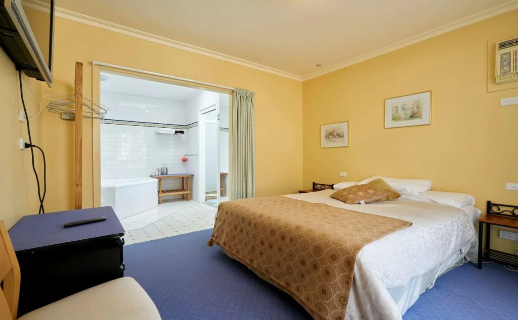 Cottages for Two