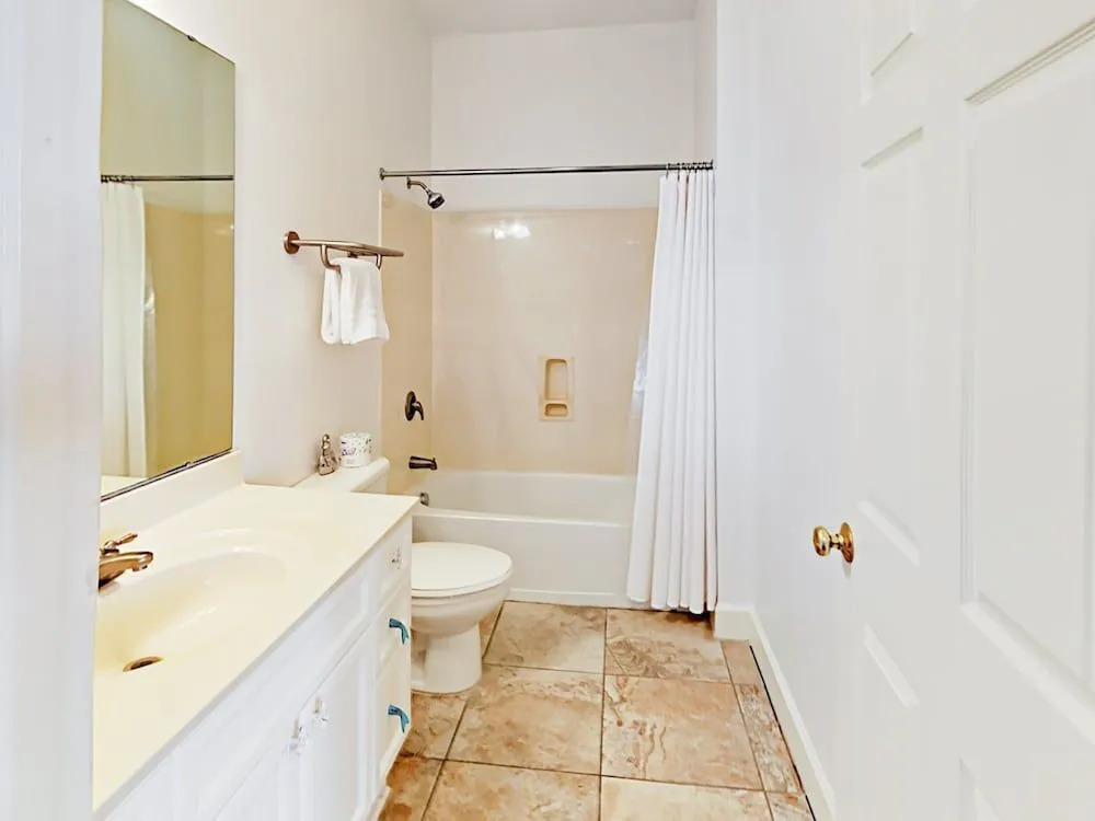 Studio Condo Off Scenic Highway 30A 1 Bedroom 1 Bathroom Condo