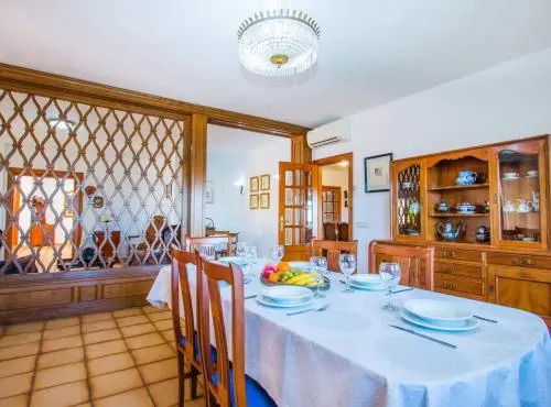 Villa Perles